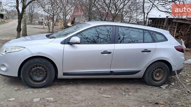 Сірий Рено Меган, об'ємом двигуна 1.5 л та пробігом 340 тис. км за 6500 $, фото 5 на Automoto.ua