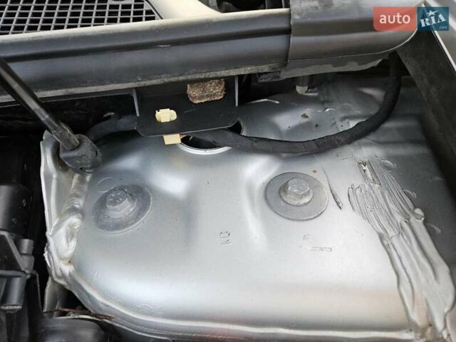 Серый Рено Меган, объемом двигателя 1.6 л и пробегом 195 тыс. км за 7850 $, фото 118 на Automoto.ua