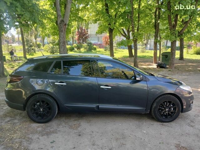 Серый Рено Меган, объемом двигателя 1.9 л и пробегом 400 тыс. км за 6690 $, фото 3 на Automoto.ua