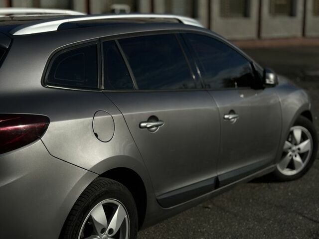 Сірий Рено Меган, об'ємом двигуна 1.5 л та пробігом 270 тис. км за 7750 $, фото 6 на Automoto.ua