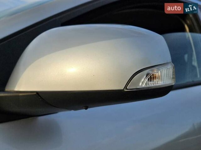 Серый Рено Меган, объемом двигателя 1.6 л и пробегом 195 тыс. км за 7850 $, фото 44 на Automoto.ua