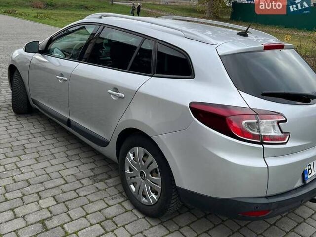 Сірий Рено Меган, об'ємом двигуна 1.87 л та пробігом 267 тис. км за 6900 $, фото 7 на Automoto.ua