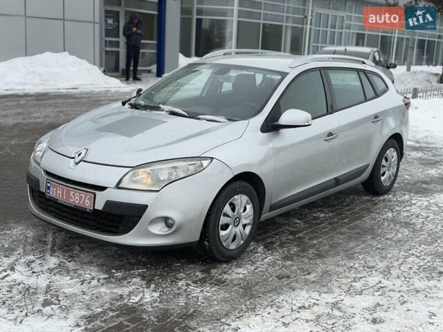 Сірий Рено Меган, об'ємом двигуна 1.6 л та пробігом 250 тис. км за 6300 $, фото 3 на Automoto.ua