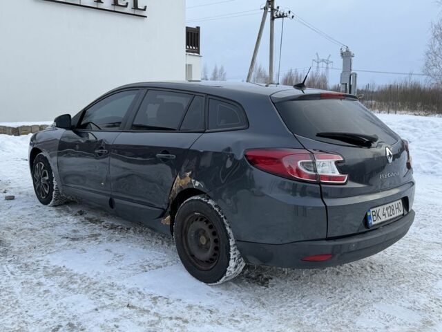 Серый Рено Меган, объемом двигателя 1.5 л и пробегом 206 тыс. км за 3700 $, фото 2 на Automoto.ua