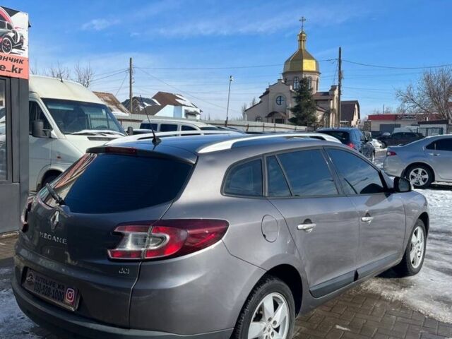 Серый Рено Меган, объемом двигателя 1.5 л и пробегом 243 тыс. км за 6400 $, фото 4 на Automoto.ua