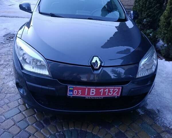 Серый Рено Меган, объемом двигателя 1.6 л и пробегом 229 тыс. км за 7200 $, фото 43 на Automoto.ua