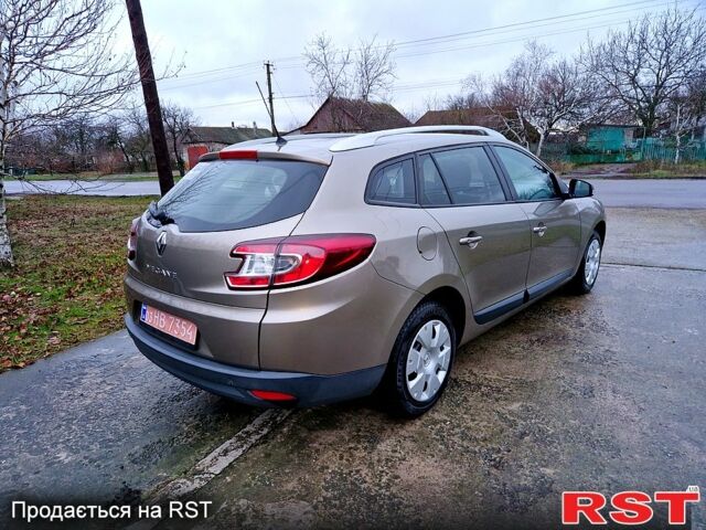Серый Рено Меган, объемом двигателя 1.6 л и пробегом 238 тыс. км за 7350 $, фото 6 на Automoto.ua