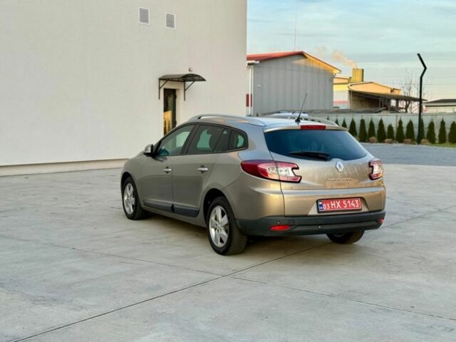 Серый Рено Меган, объемом двигателя 1.4 л и пробегом 193 тыс. км за 6700 $, фото 3 на Automoto.ua