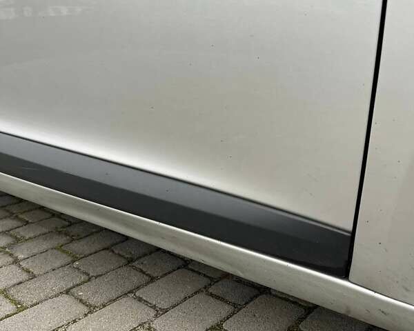 Сірий Рено Меган, об'ємом двигуна 1.87 л та пробігом 267 тис. км за 6900 $, фото 12 на Automoto.ua