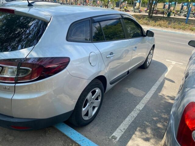 Сірий Рено Меган, об'ємом двигуна 1.5 л та пробігом 34 тис. км за 6503 $, фото 7 на Automoto.ua