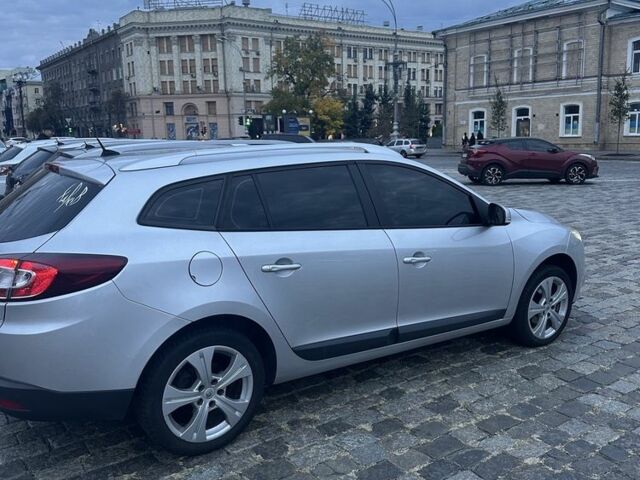 Серый Рено Меган, объемом двигателя 1.5 л и пробегом 277 тыс. км за 6350 $, фото 4 на Automoto.ua