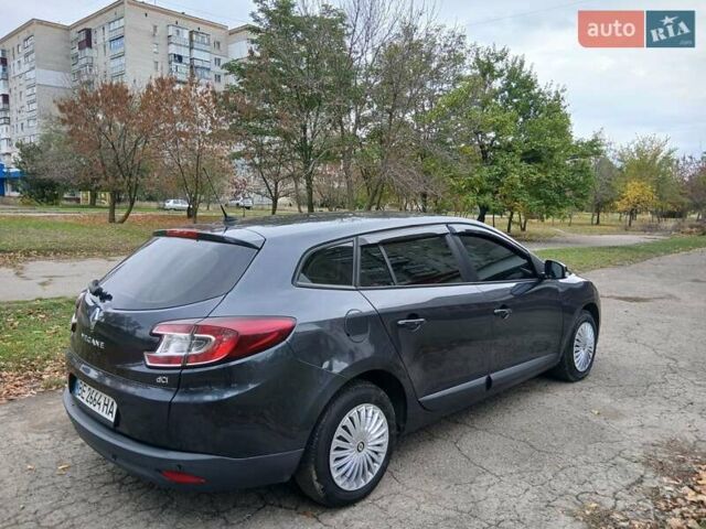 Сірий Рено Меган, об'ємом двигуна 1.46 л та пробігом 273 тис. км за 6500 $, фото 8 на Automoto.ua