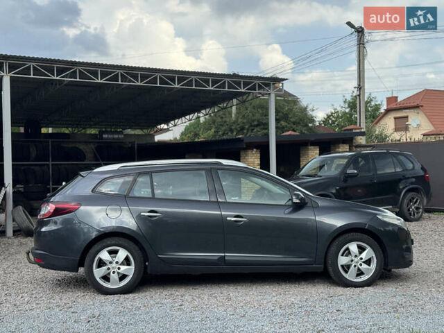 Сірий Рено Меган, об'ємом двигуна 0 л та пробігом 228 тис. км за 7500 $, фото 7 на Automoto.ua