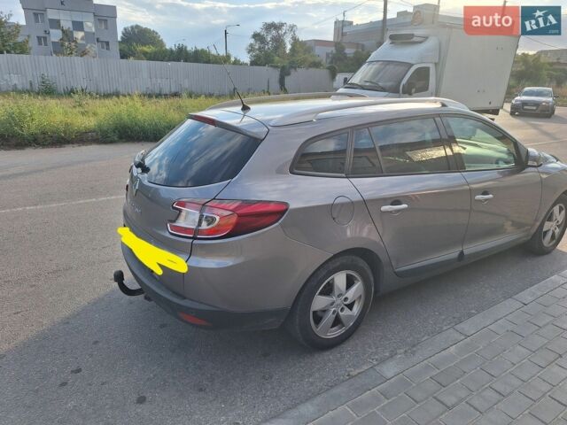 Сірий Рено Меган, об'ємом двигуна 1.6 л та пробігом 213 тис. км за 6700 $, фото 5 на Automoto.ua