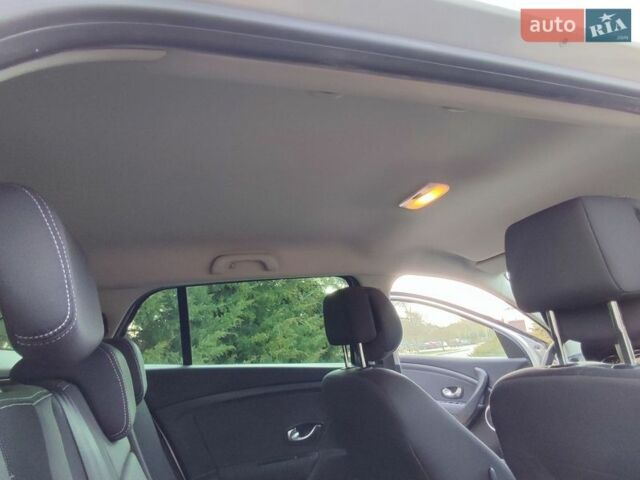 Серый Рено Меган, объемом двигателя 1.6 л и пробегом 246 тыс. км за 7999 $, фото 43 на Automoto.ua