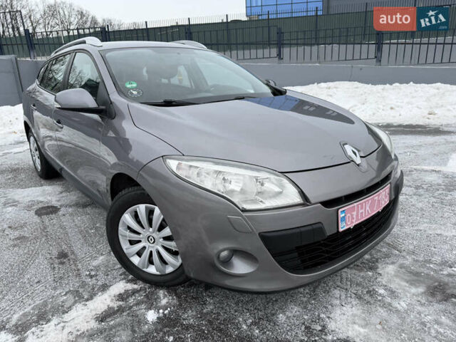 Серый Рено Меган, объемом двигателя 1.6 л и пробегом 181 тыс. км за 7700 $, фото 107 на Automoto.ua