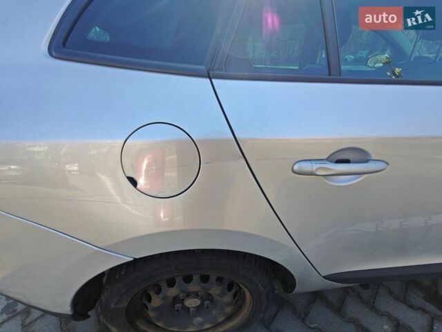 Серый Рено Меган, объемом двигателя 1.46 л и пробегом 330 тыс. км за 5000 $, фото 4 на Automoto.ua