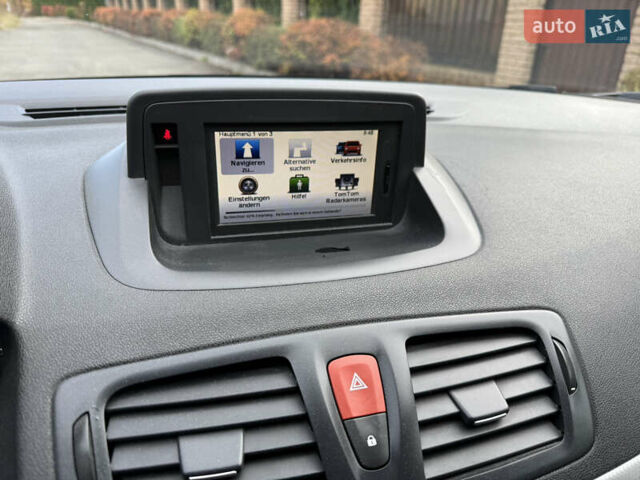 Сірий Рено Меган, об'ємом двигуна 2 л та пробігом 213 тис. км за 8100 $, фото 17 на Automoto.ua