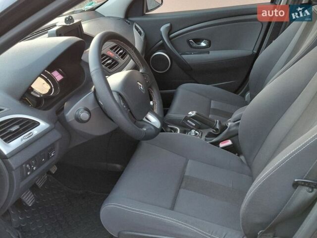 Серый Рено Меган, объемом двигателя 1.6 л и пробегом 195 тыс. км за 6900 $, фото 15 на Automoto.ua