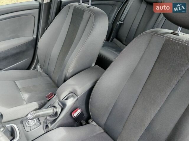 Сірий Рено Меган, об'ємом двигуна 1.5 л та пробігом 242 тис. км за 7700 $, фото 30 на Automoto.ua