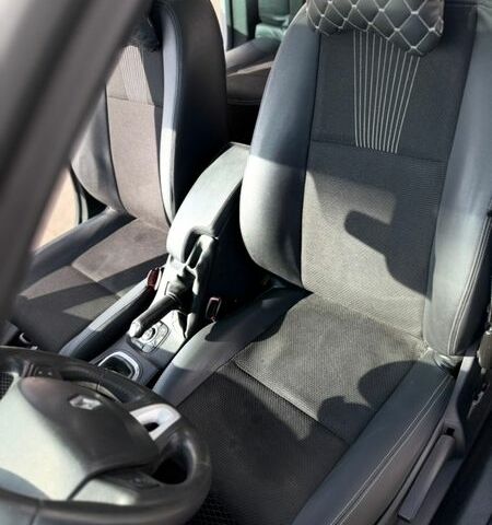 Сірий Рено Меган, об'ємом двигуна 1.46 л та пробігом 224 тис. км за 6850 $, фото 14 на Automoto.ua