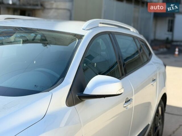 Серый Рено Меган, объемом двигателя 1.4 л и пробегом 215 тыс. км за 7199 $, фото 32 на Automoto.ua