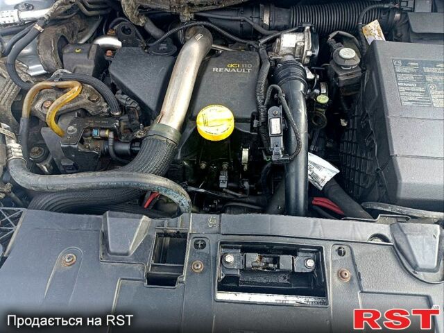 Серый Рено Меган, объемом двигателя 1.5 л и пробегом 258 тыс. км за 7350 $, фото 6 на Automoto.ua