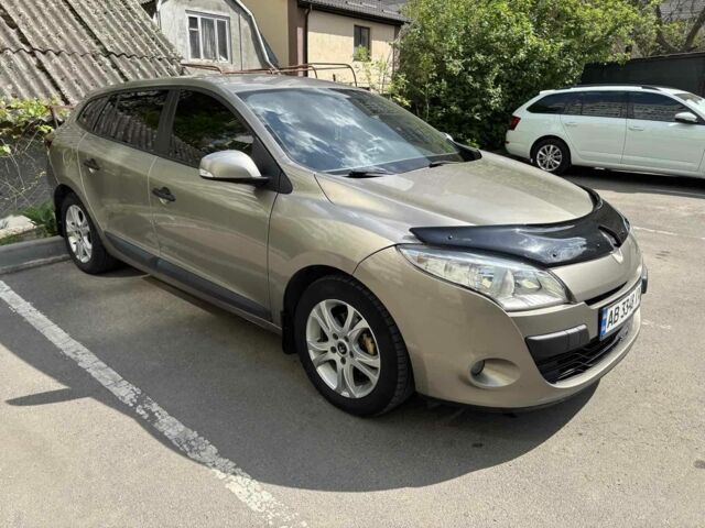 Сірий Рено Меган, об'ємом двигуна 1.5 л та пробігом 300 тис. км за 6300 $, фото 2 на Automoto.ua