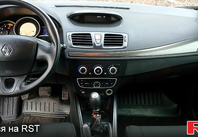 Сірий Рено Меган, об'ємом двигуна 1.5 л та пробігом 219 тис. км за 6650 $, фото 6 на Automoto.ua