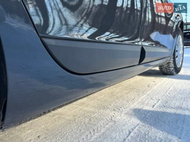 Сірий Рено Меган, об'ємом двигуна 1.6 л та пробігом 228 тис. км за 6500 $, фото 12 на Automoto.ua