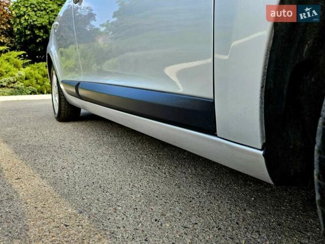 Серый Рено Меган, объемом двигателя 1.6 л и пробегом 195 тыс. км за 7850 $, фото 38 на Automoto.ua