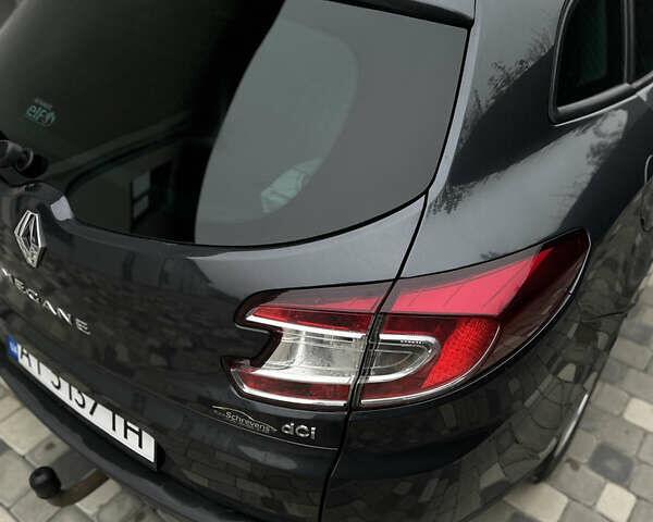 Серый Рено Меган, объемом двигателя 1.5 л и пробегом 215 тыс. км за 6800 $, фото 17 на Automoto.ua