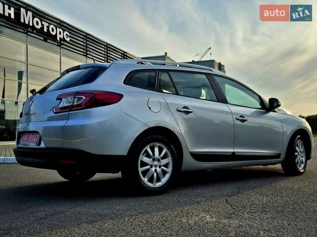 Серый Рено Меган, объемом двигателя 1.6 л и пробегом 195 тыс. км за 7850 $, фото 18 на Automoto.ua