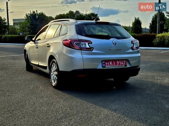 Серый Рено Меган, объемом двигателя 1.6 л и пробегом 195 тыс. км за 7850 $, фото 11 на Automoto.ua