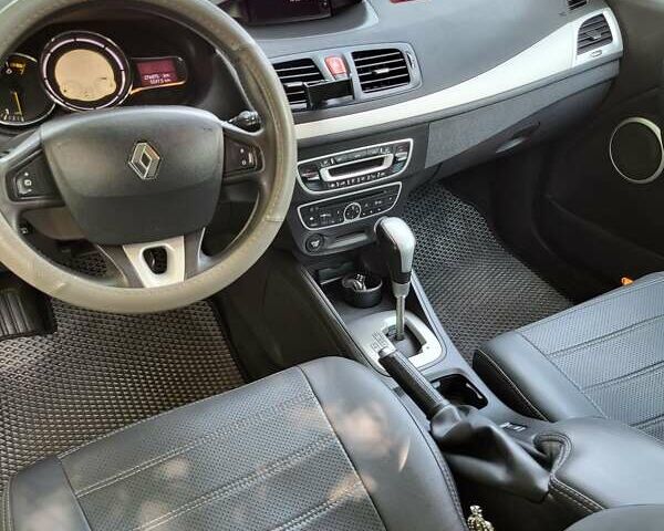 Сірий Рено Меган, об'ємом двигуна 2 л та пробігом 270 тис. км за 7800 $, фото 8 на Automoto.ua