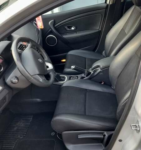 Серый Рено Меган, объемом двигателя 1.46 л и пробегом 223 тыс. км за 6800 $, фото 8 на Automoto.ua