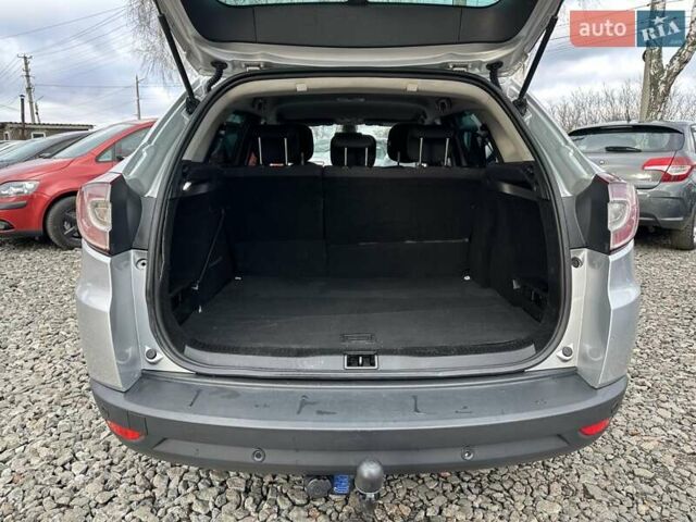 Сірий Рено Меган, об'ємом двигуна 1.5 л та пробігом 243 тис. км за 7300 $, фото 11 на Automoto.ua