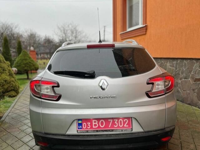 Серый Рено Меган, объемом двигателя 1.5 л и пробегом 263 тыс. км за 5100 $, фото 9 на Automoto.ua