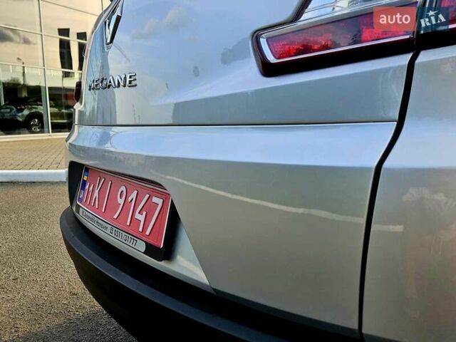 Серый Рено Меган, объемом двигателя 1.6 л и пробегом 195 тыс. км за 7850 $, фото 28 на Automoto.ua