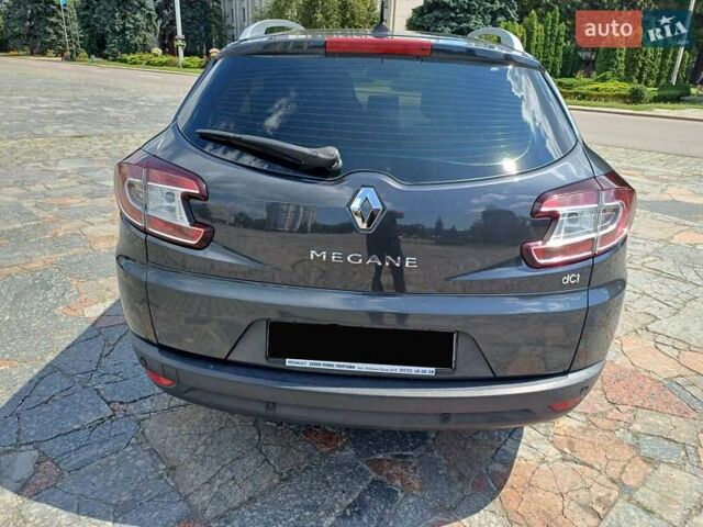 Сірий Рено Меган, об'ємом двигуна 1.5 л та пробігом 273 тис. км за 7800 $, фото 3 на Automoto.ua