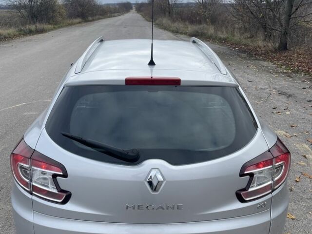 Серый Рено Меган, объемом двигателя 1.5 л и пробегом 280 тыс. км за 6100 $, фото 7 на Automoto.ua