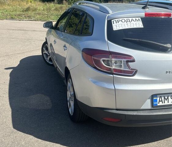 Сірий Рено Меган, об'ємом двигуна 1.5 л та пробігом 250 тис. км за 6100 $, фото 5 на Automoto.ua