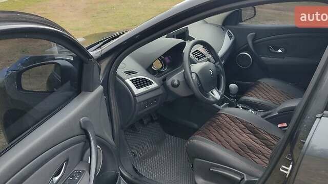 Серый Рено Меган, объемом двигателя 1.46 л и пробегом 307 тыс. км за 7300 $, фото 7 на Automoto.ua