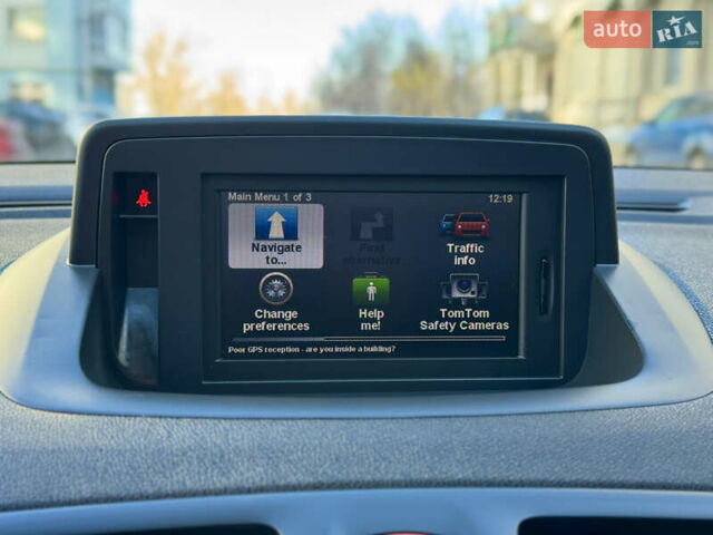 Серый Рено Меган, объемом двигателя 1.46 л и пробегом 223 тыс. км за 6999 $, фото 25 на Automoto.ua