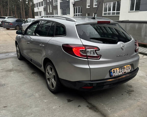 Серый Рено Меган, объемом двигателя 1.9 л и пробегом 213 тыс. км за 7700 $, фото 48 на Automoto.ua