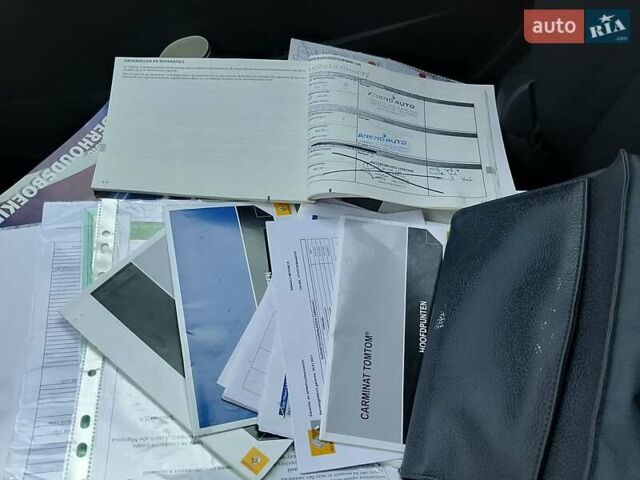 Сірий Рено Меган, об'ємом двигуна 1.6 л та пробігом 236 тис. км за 8250 $, фото 5 на Automoto.ua