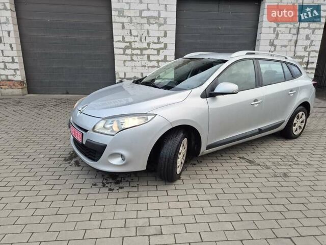 Серый Рено Меган, объемом двигателя 1.5 л и пробегом 228 тыс. км за 6650 $, фото 15 на Automoto.ua