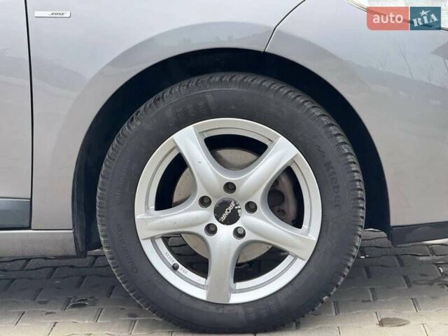 Сірий Рено Меган, об'ємом двигуна 1.4 л та пробігом 216 тис. км за 7700 $, фото 16 на Automoto.ua