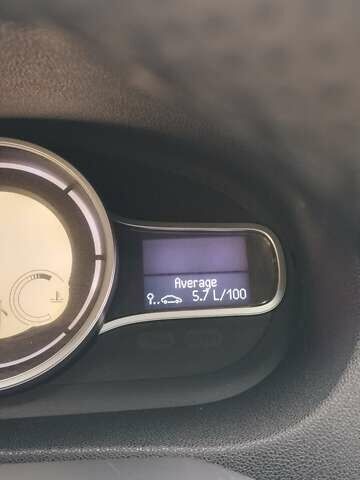 Сірий Рено Меган, об'ємом двигуна 1.46 л та пробігом 276 тис. км за 5800 $, фото 9 на Automoto.ua