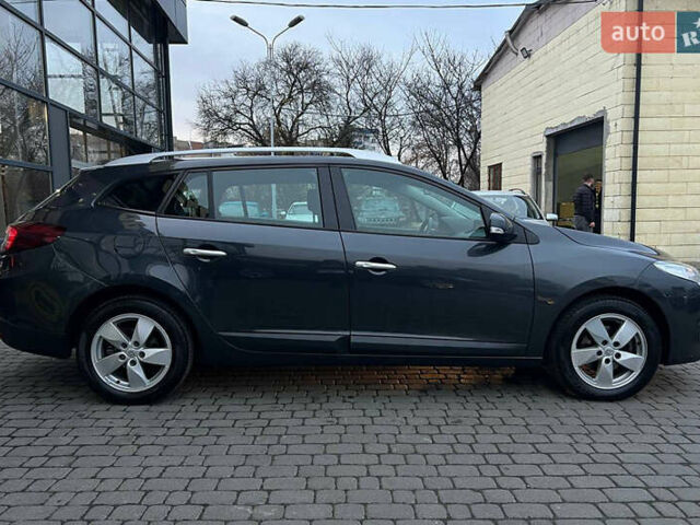 Серый Рено Меган, объемом двигателя 1.5 л и пробегом 234 тыс. км за 7500 $, фото 7 на Automoto.ua